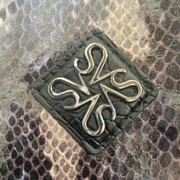 SIMPLY VERA VERA WANG Faux Snakeskin Bag - Picture 4 of 5